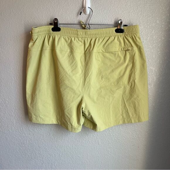 Lululemon Bowline Short 5" Stretch Ripstop
Dew Green - Picture 10 of 11